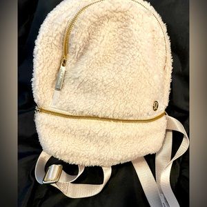 Lululemon Athletica bag